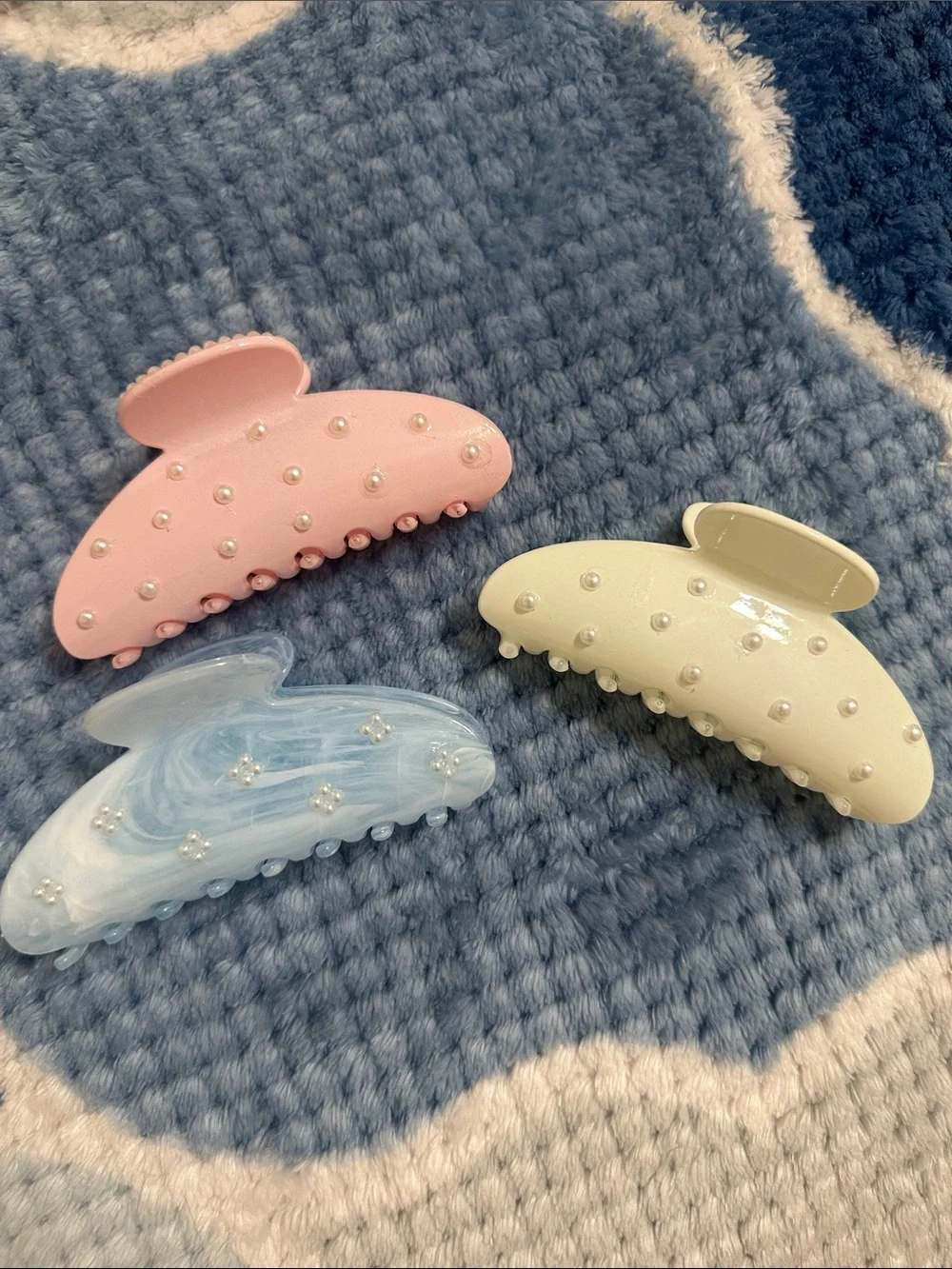 Pearl-Embellished Kids Hair Claw Clip - Pink, Cream & Light Blue